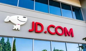 Read more about the article JD.com Pledges $3.12 Billion in Housing Support for Delivery Workers