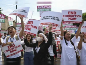 Read more about the article Philippines Youth and Students Lead Big Anti-Corruption Protests