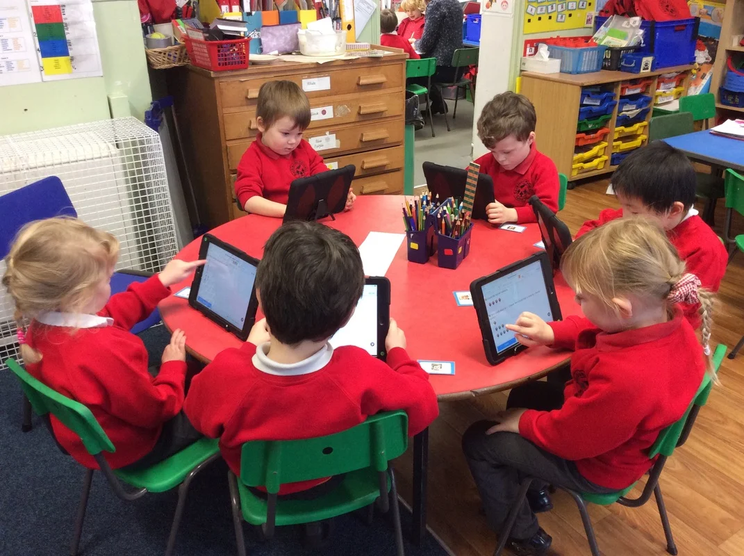 You are currently viewing Schools Discover How Digital Libraries Are Changing the Way Children Read