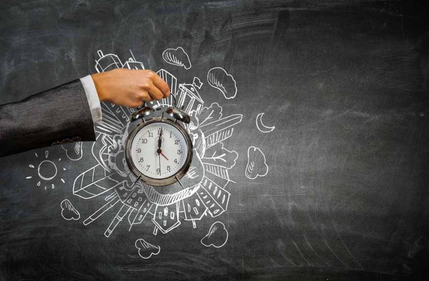 You are currently viewing Being Punctual Helps Students Stay Successful