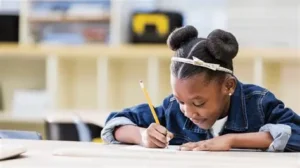 Read more about the article Reviewing Difficult Topics First Helps Students Learn Better