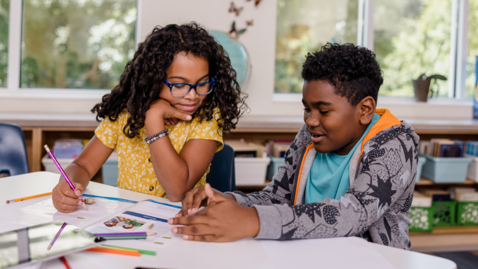 You are currently viewing Learning to Share Helps Students Build Friendship and Teamwork