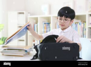 Read more about the article Keeping Study Materials Ready Before Class Helps Students Save Time